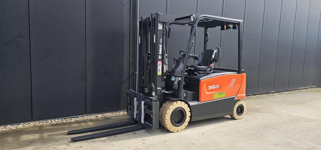 Bobcat B35X-7Plus