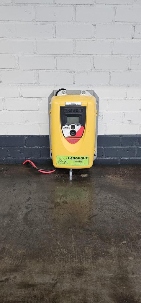 24V-100A 220V