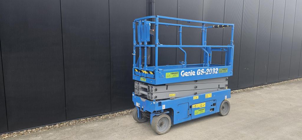 Genie GS2032