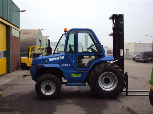 Manitou M30-4 3000 Kg.