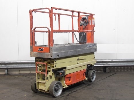 JLG 2030ES 360 Kg.