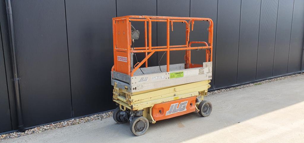 JLG 1930 ES 227 kg