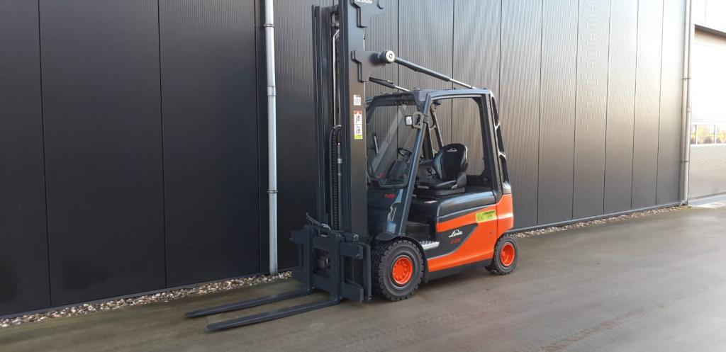 Linde E25-01