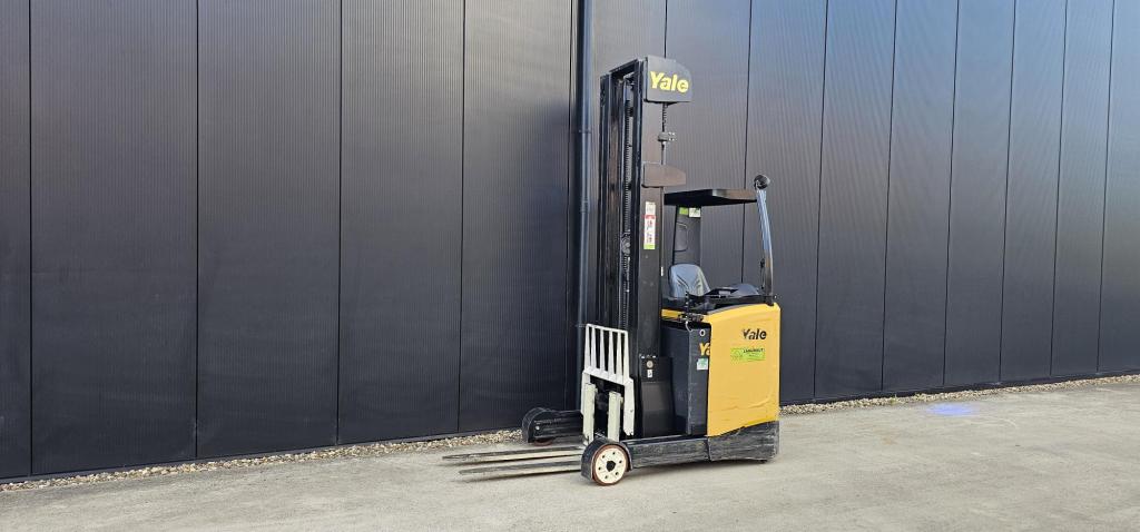 Yale MR 14 1400 Kg.